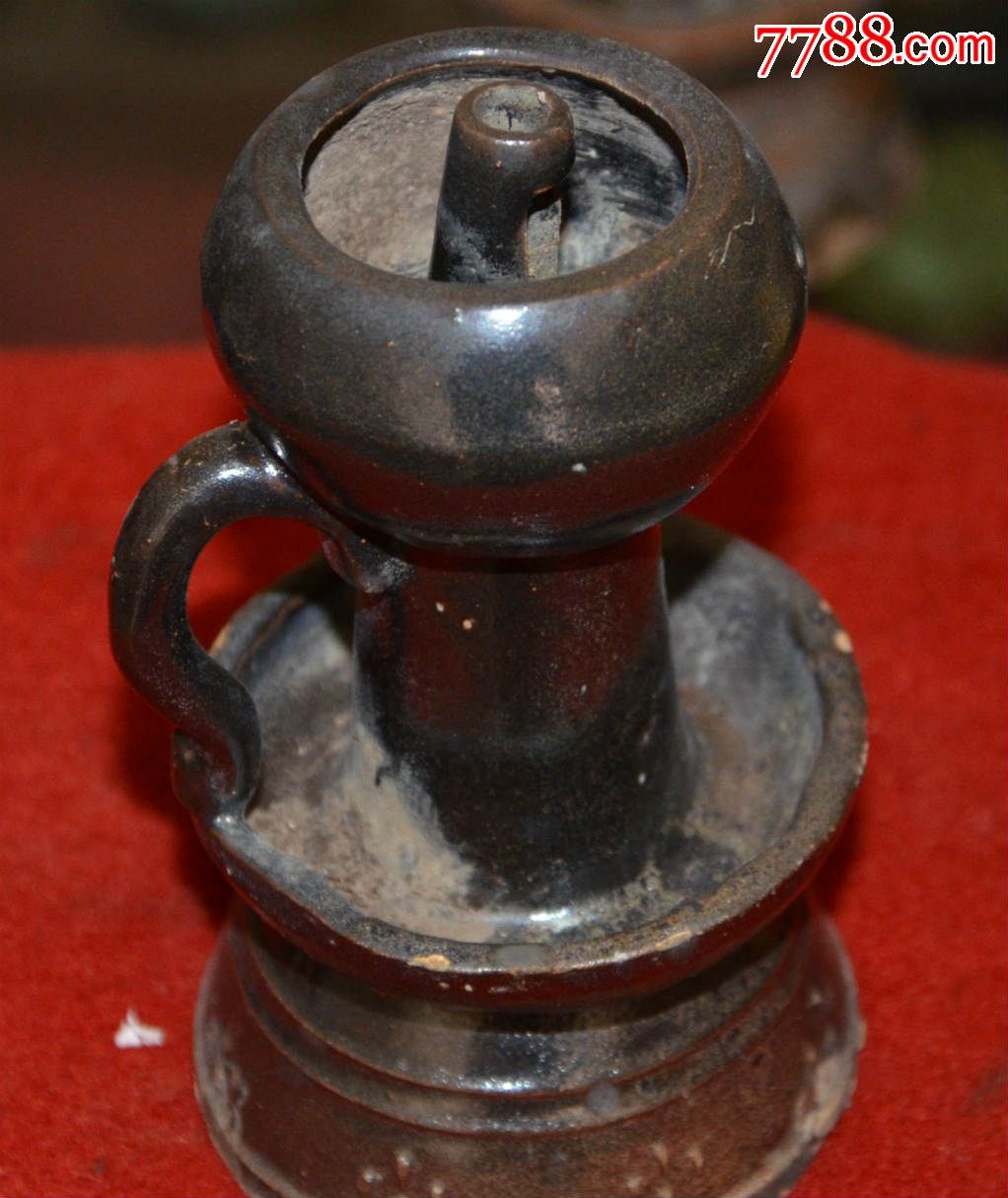 老黑釉油灯5只!