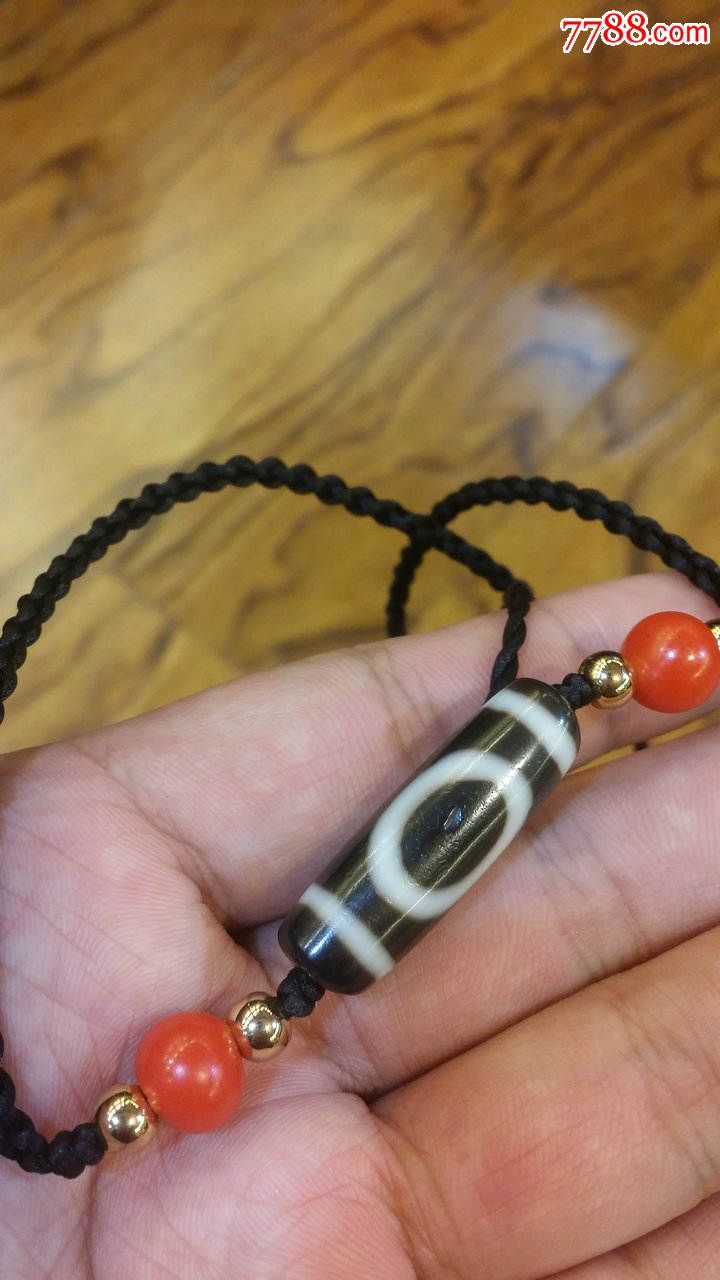 藏区收来的精美老天珠一颗天圆地方年份久远