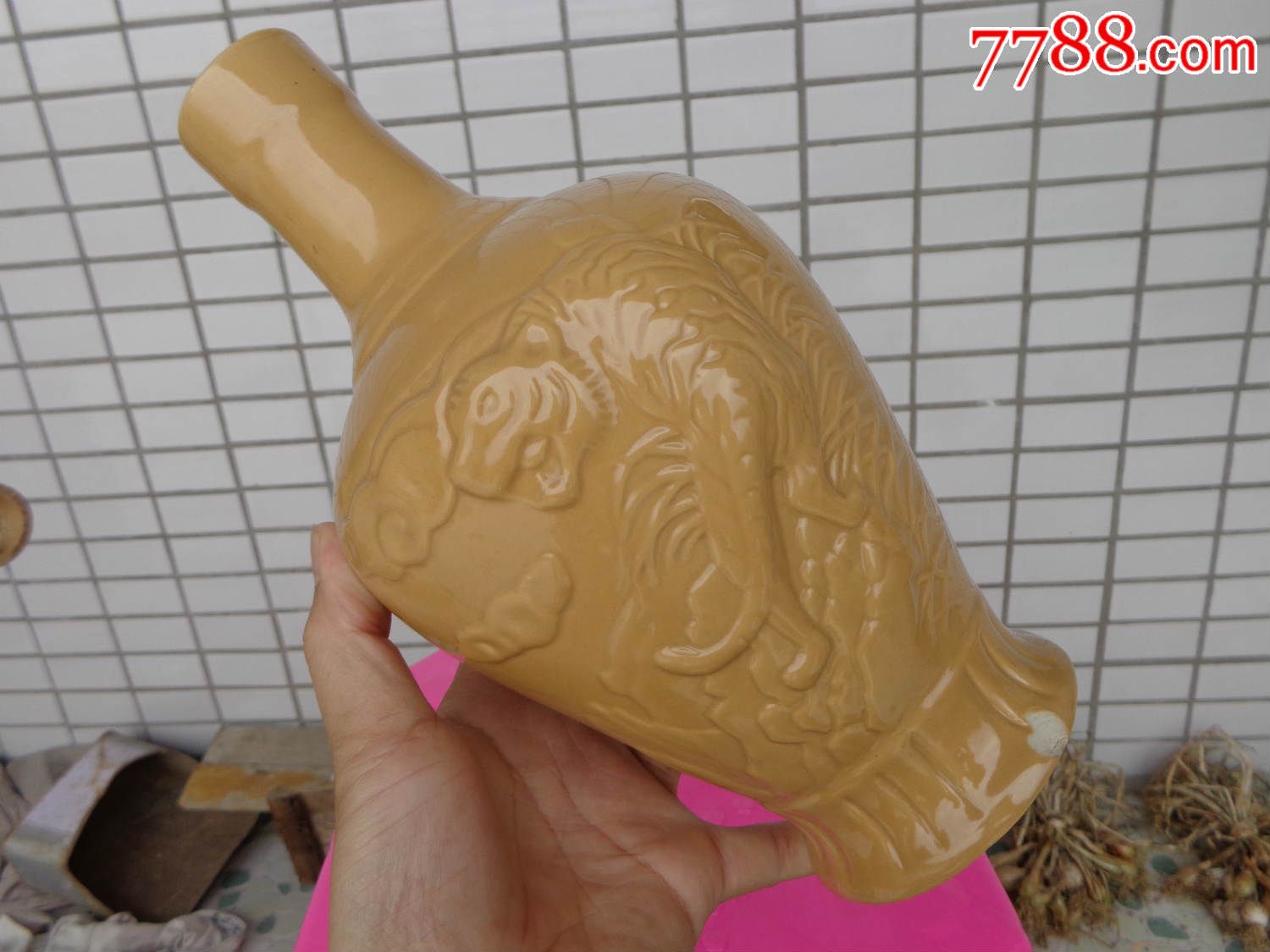 超大个的*骨酒酒瓶,猫骨骨酒酒瓶(有小磕如图)