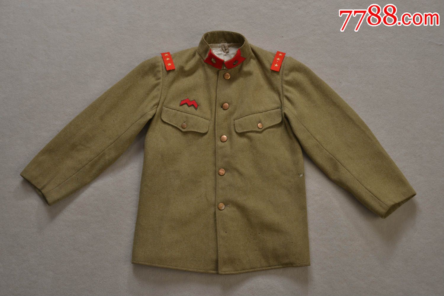二战日军鬼子昭五式宪兵上衣(包含全套原品领章和肩章)