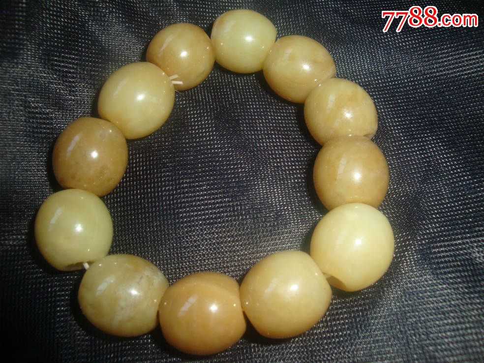 一串和田玉唐玉手串