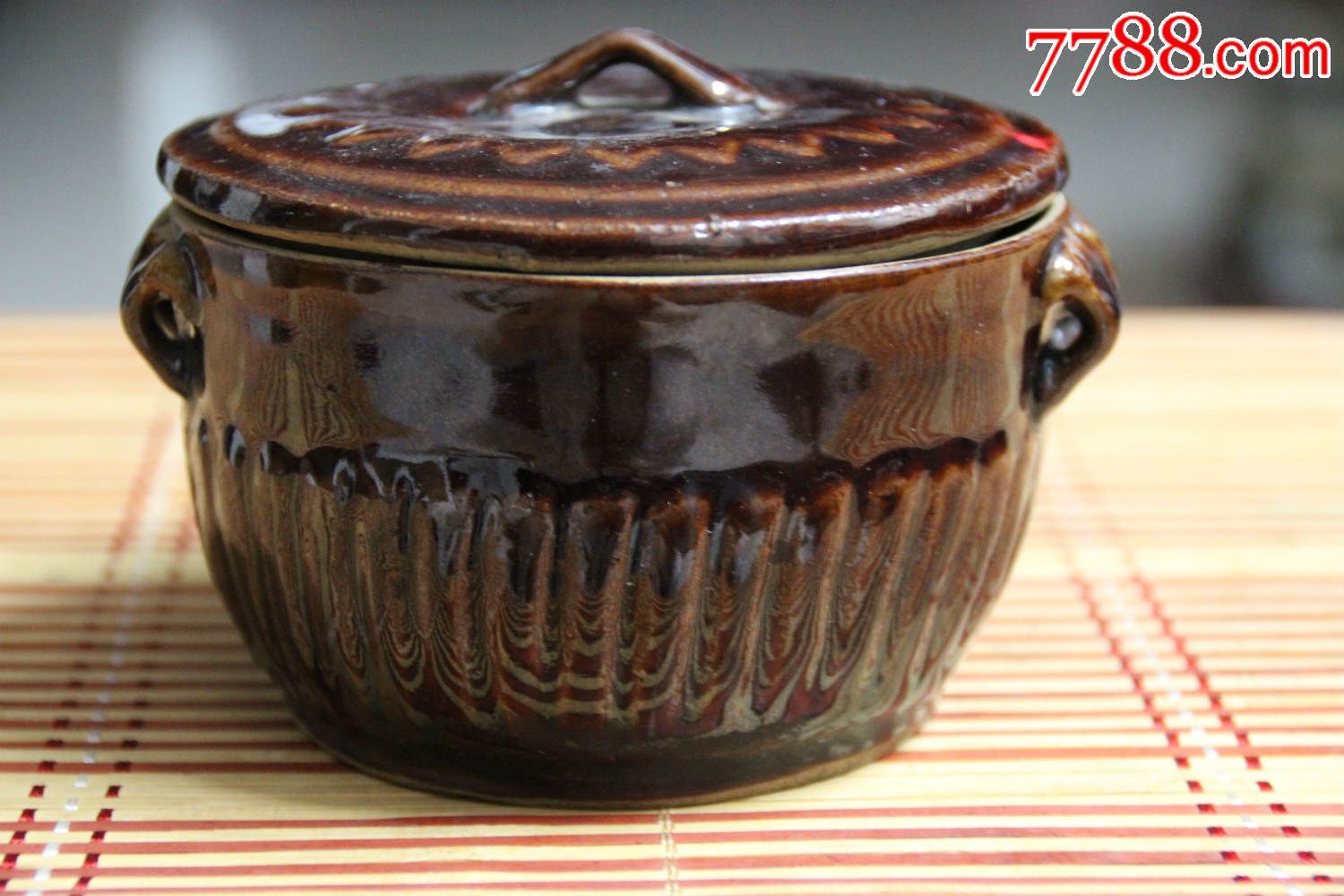 清末民国时期博山窑酱釉粥罐