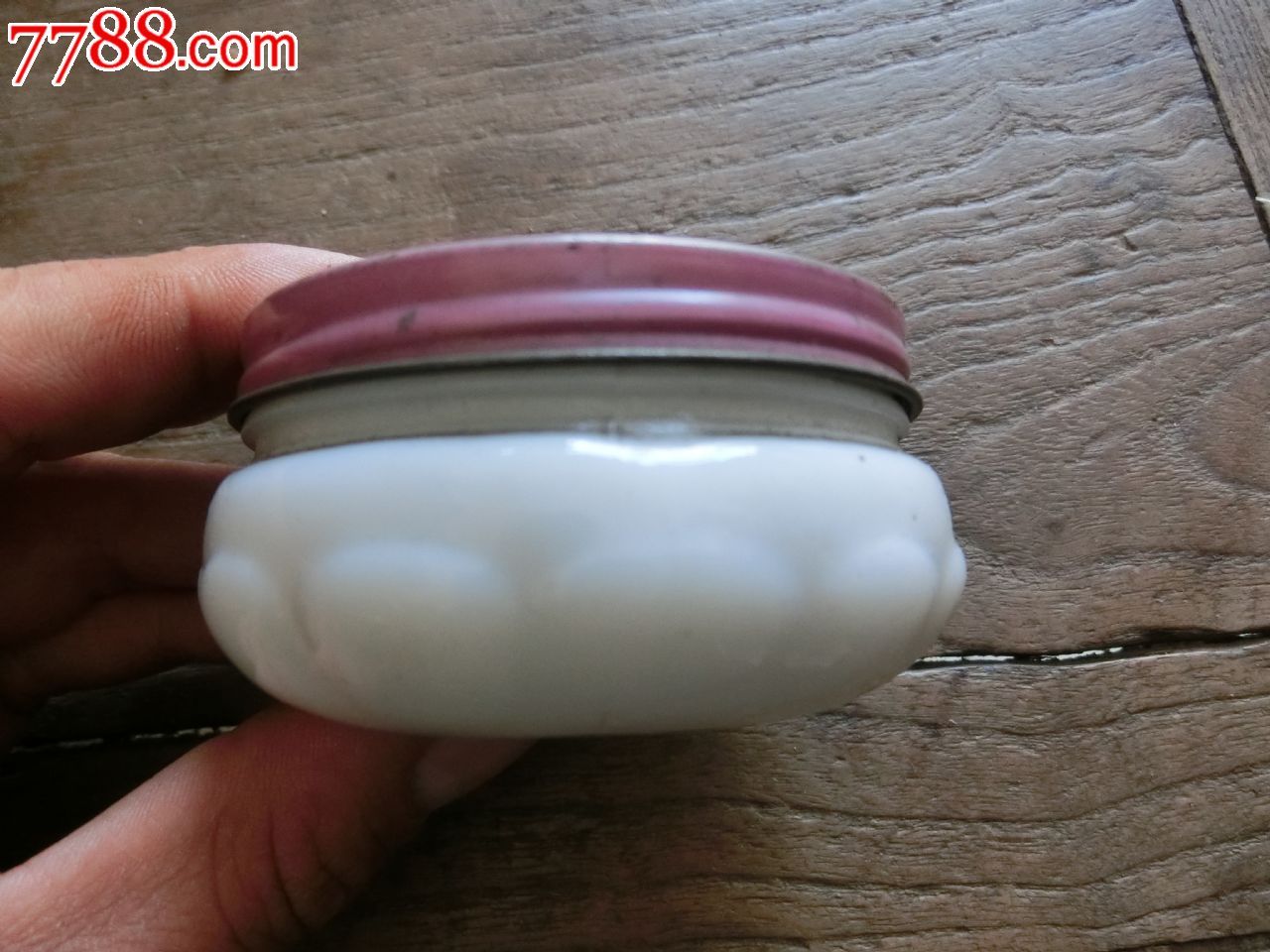 古玩杂项真品怀旧收藏80后的记忆牡丹牌老雪花膏瓶子琉璃化妆品瓶