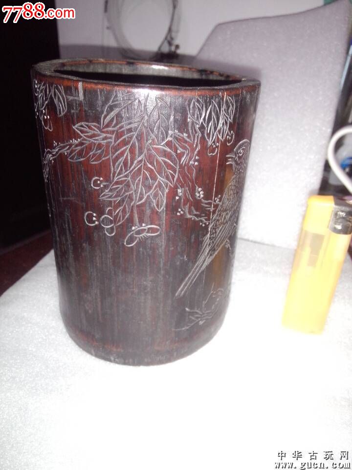 晚清民国名家(盛丙云)刻竹雕笔筒