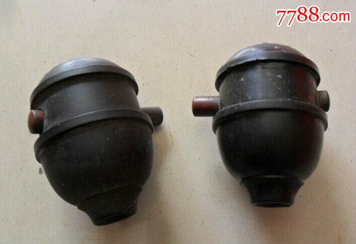 老式灯开关一对_第1张