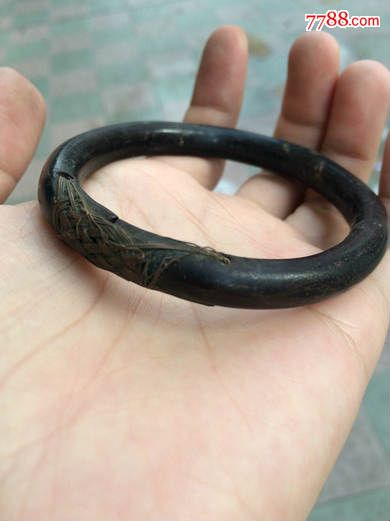 清代海藤手镯