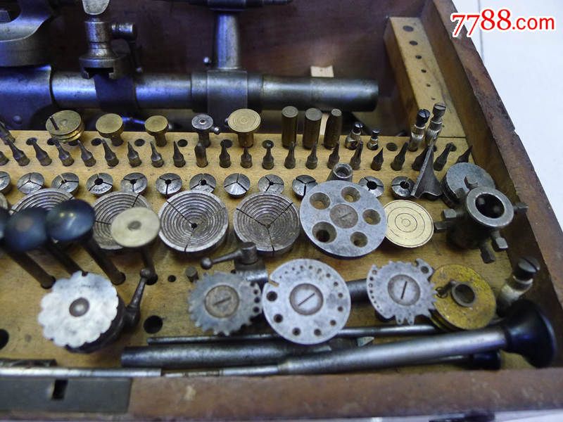 钟表维修工具