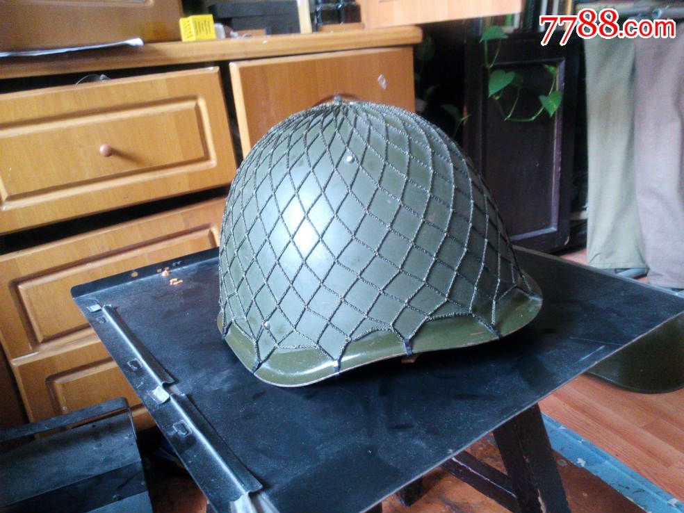 苏维埃武装力量*用钢盔