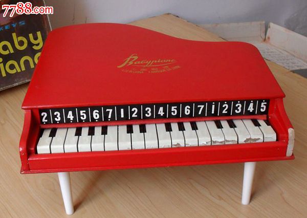 怀旧老物件国货经典80后玩具木质红色小钢琴玩具老玩具八十年代