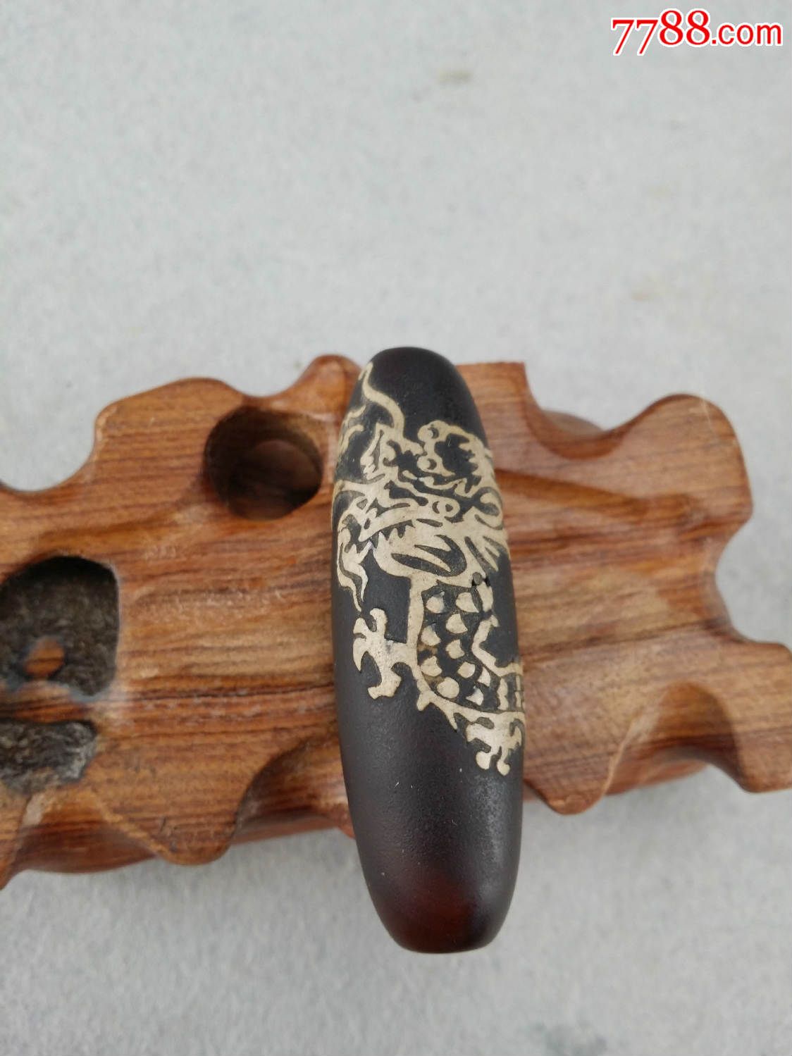 乡下收来的一颗龙纹天珠珠宝