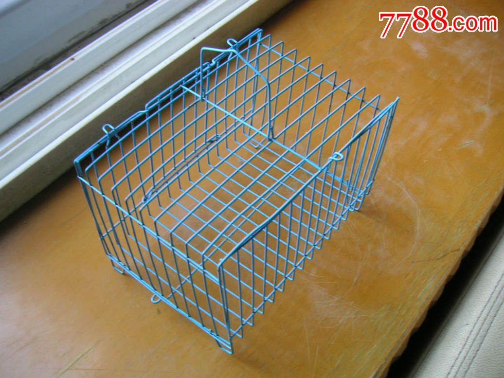 铁丝编小笼子,有小门,适合仓鼠或其他小动物用