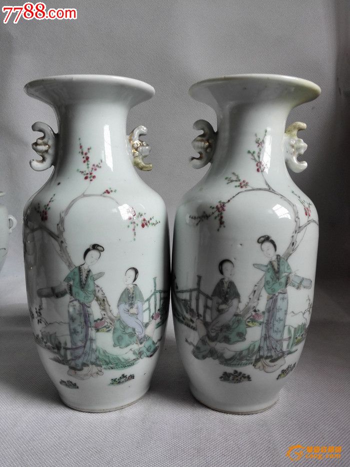民国初期汪大兴作浅绛彩美人如玉纹瓶一对