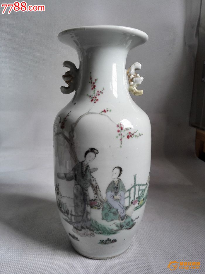 民国初期汪大兴作浅绛彩美人如玉纹瓶一对