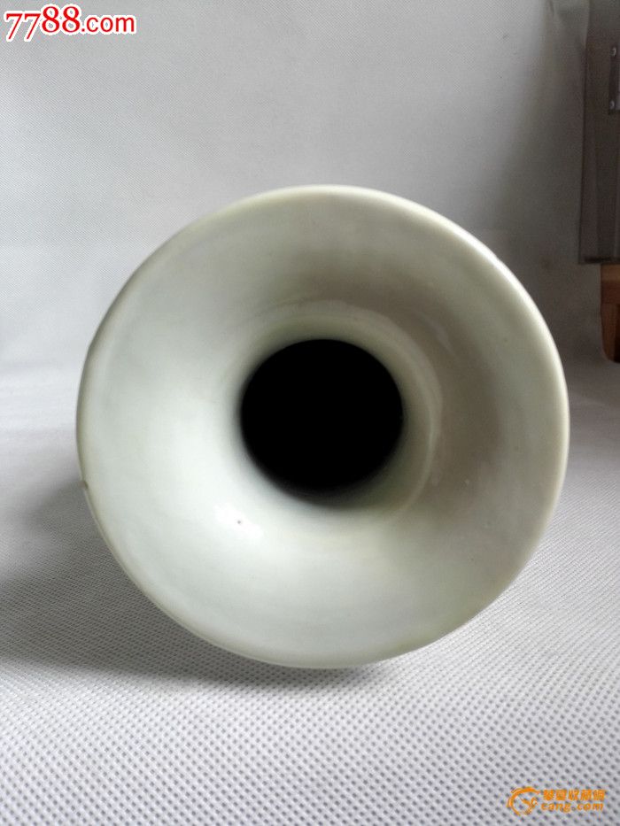 民国初期汪大兴作浅绛彩美人如玉纹瓶一对