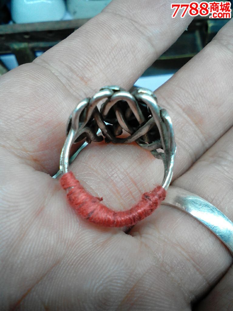 四连环银戒指