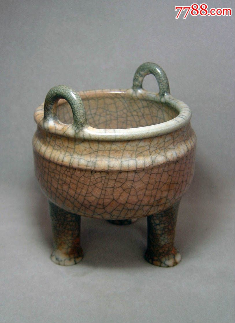 宋元代三足双耳哥窑香炉