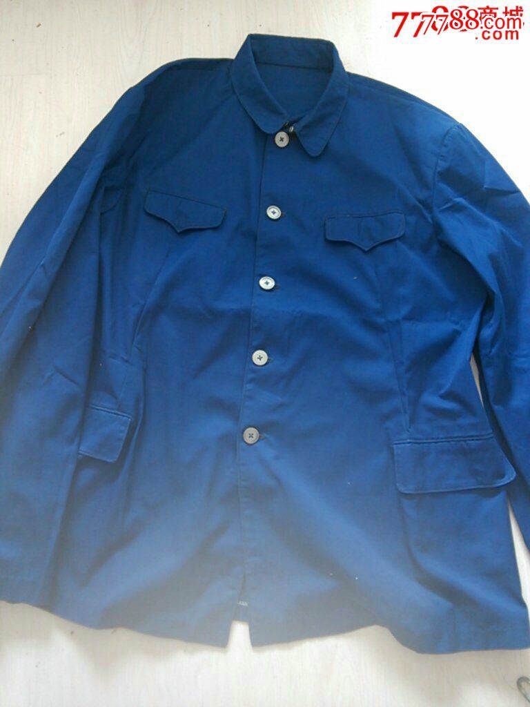 军便服--全新的--挺大的鞋服上下长度80厘米