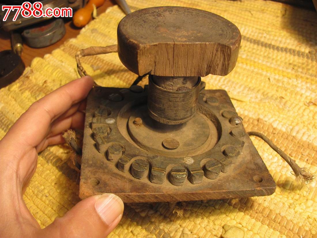 非常漂亮的民国老铜木结构开关
