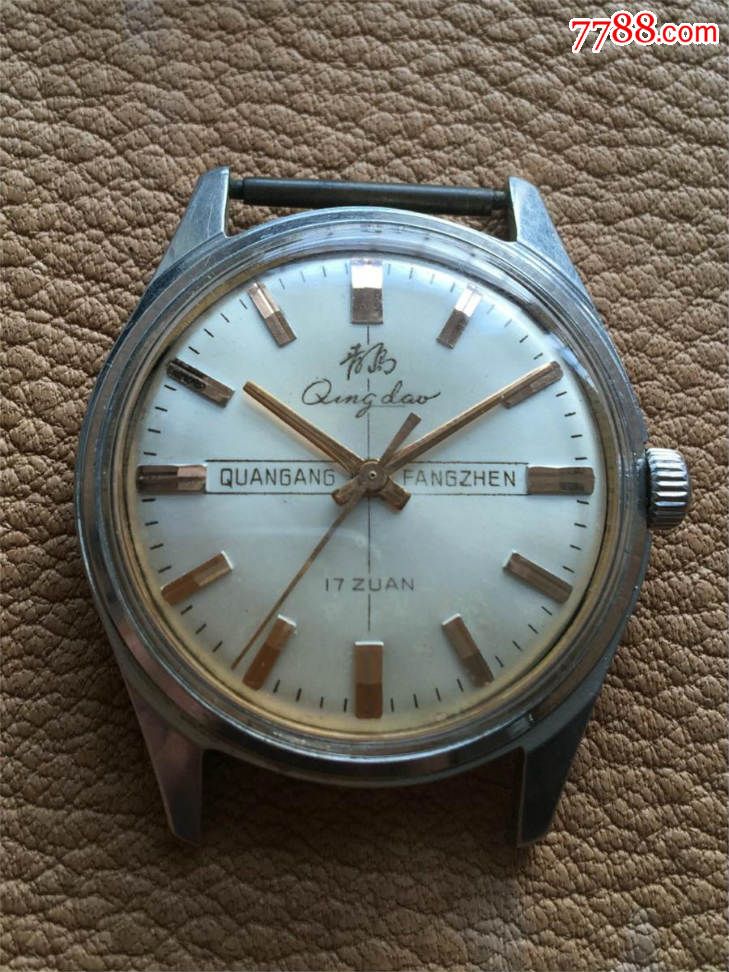 自己珍藏多年,现在基本是见不到的,玫瑰金老工农很老青岛一对