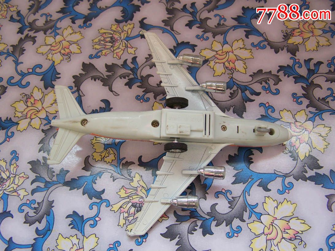 老玩具飞机(九十年代)点图可放大