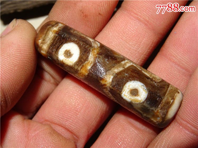 西藏玛瑙镶蚀七眼天珠《m11》