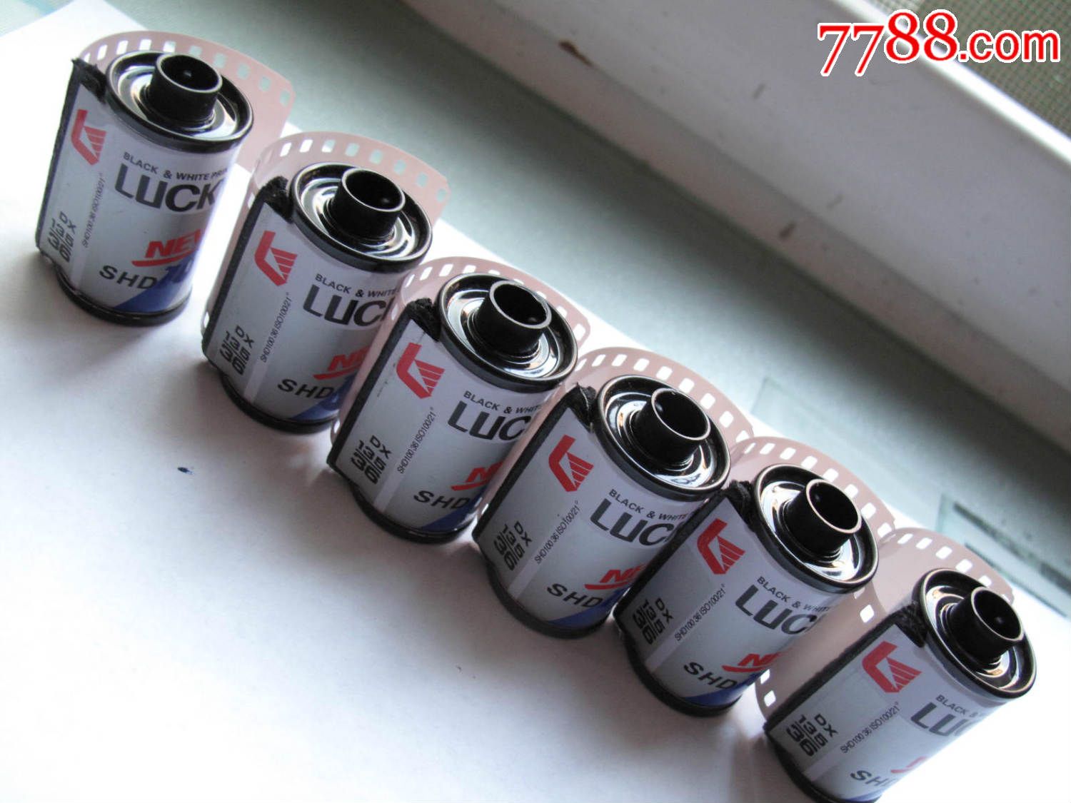 乐凯黑白胶卷shdnew100