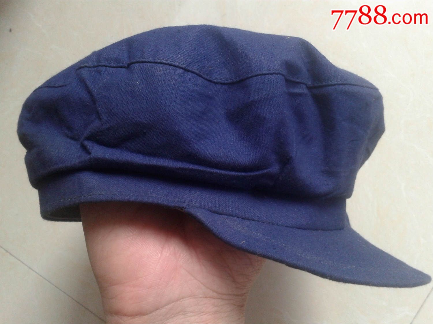 退役军品--1977年蓝色海军解放帽