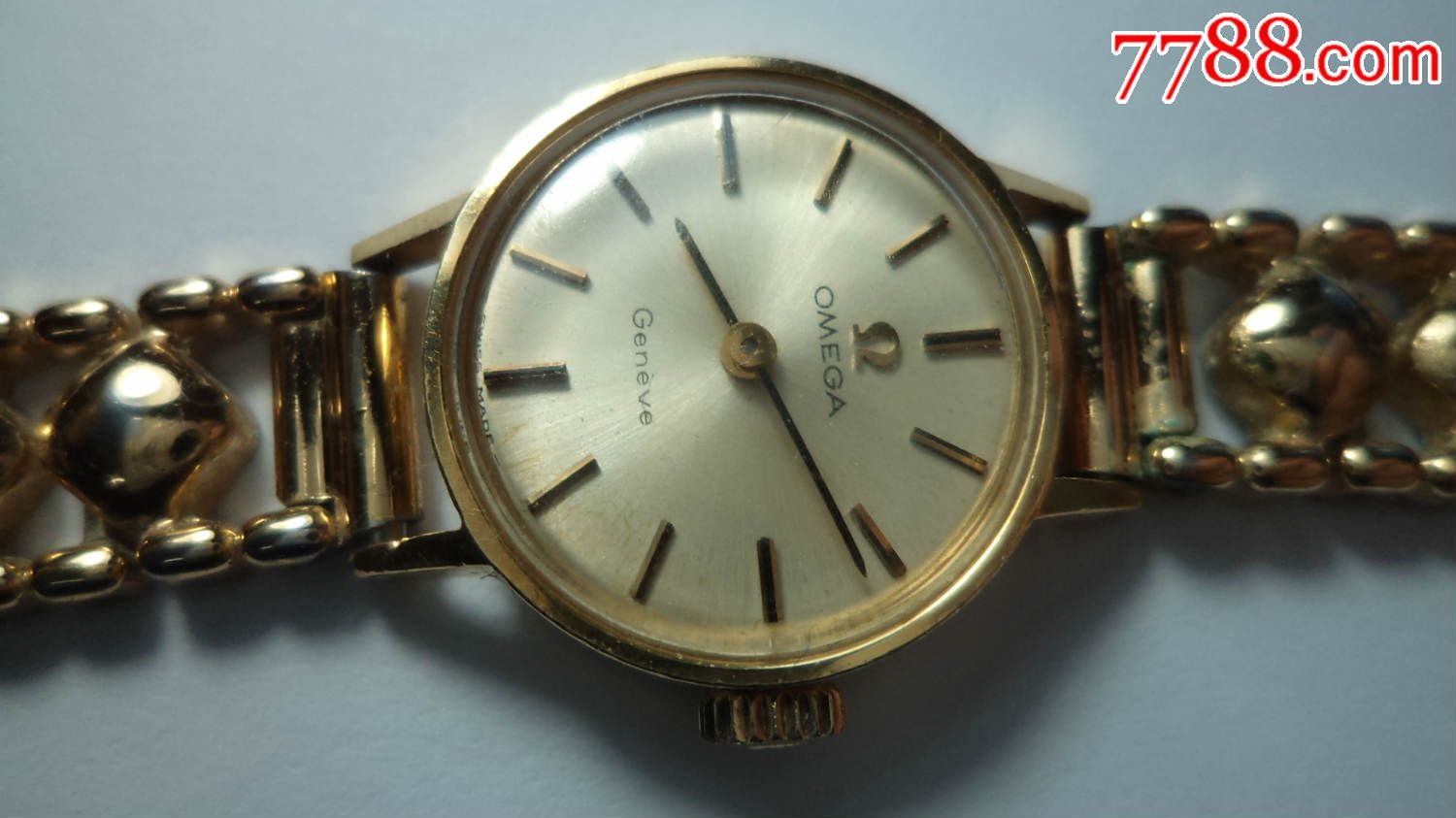 欧米茄18k黄金女表