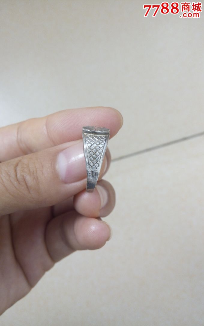 民国银戒指老银饰品老戒指两款老银戒指怀旧银饰收藏