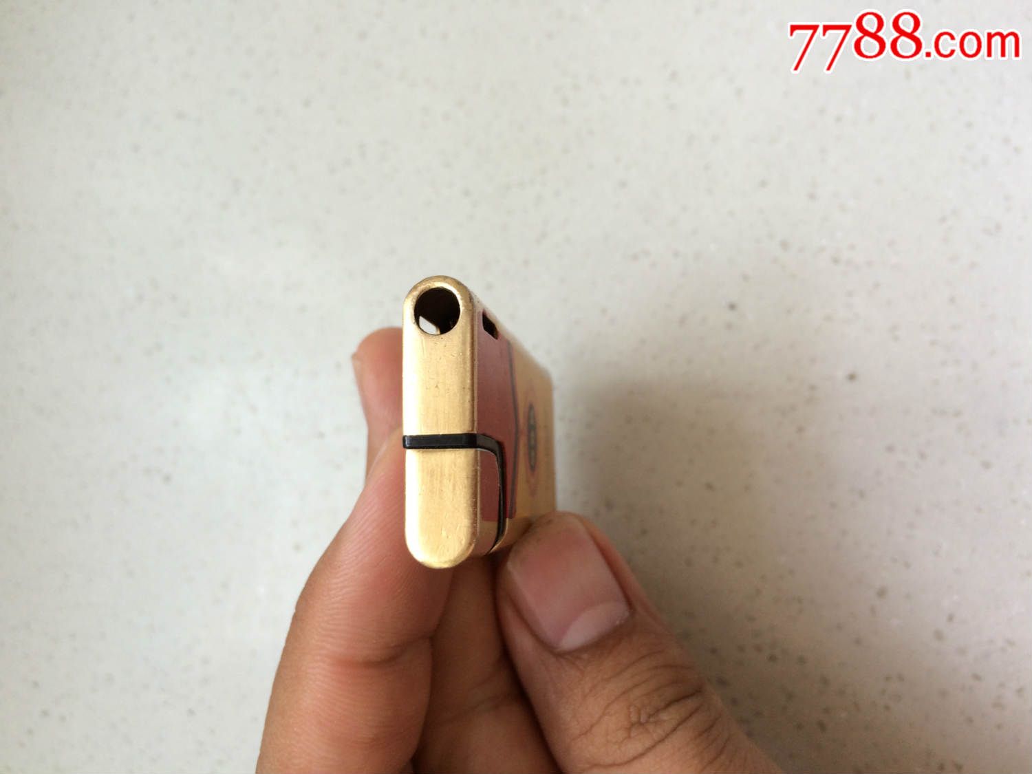 收藏老式三五打火机