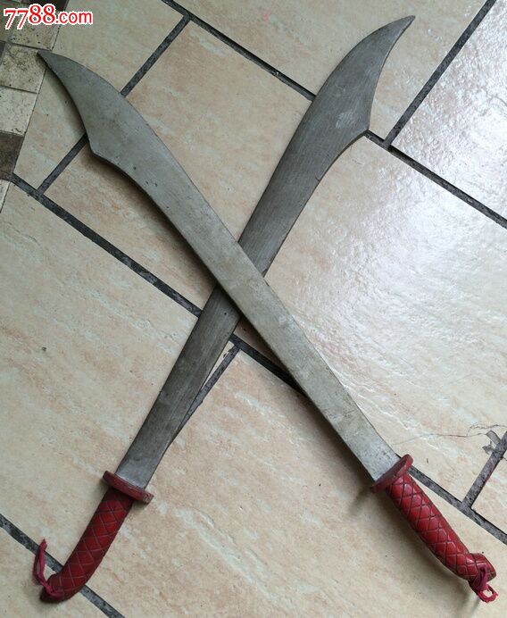文革木双刀一对_第1张_7788收藏__中国收藏热线