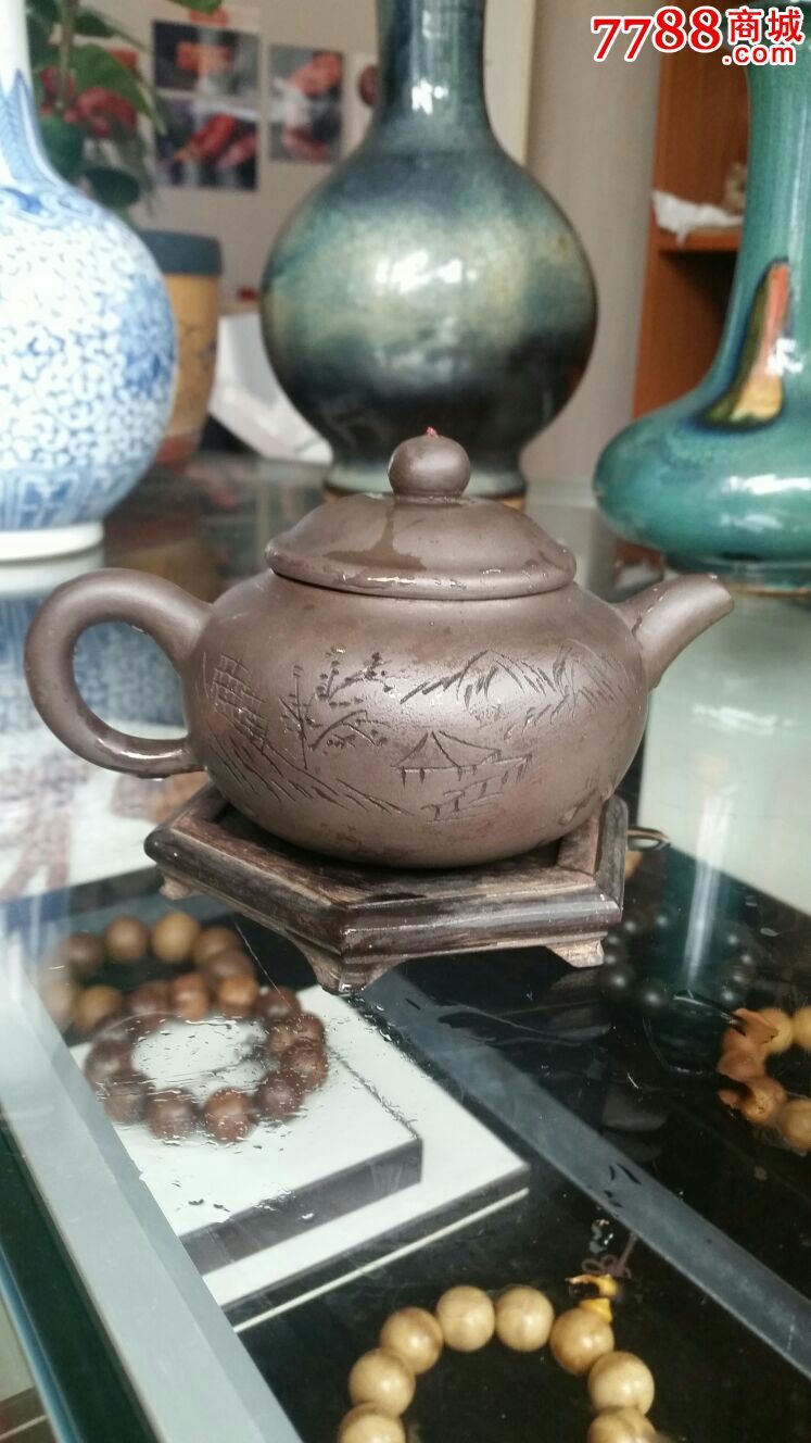 宜兴名家《小石》刻紫砂壶一把