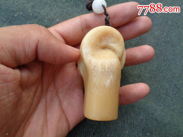 几十年的牦牛骨雕大权在握手把件