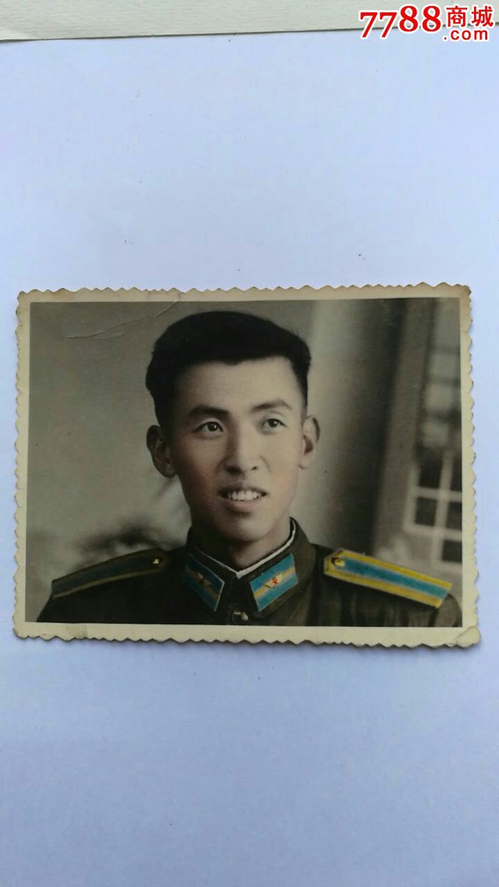 1959年四川空军第十四飞行学院飞行学员彩照