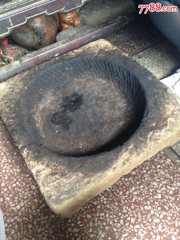 顶级民国云南少见石火盆一个