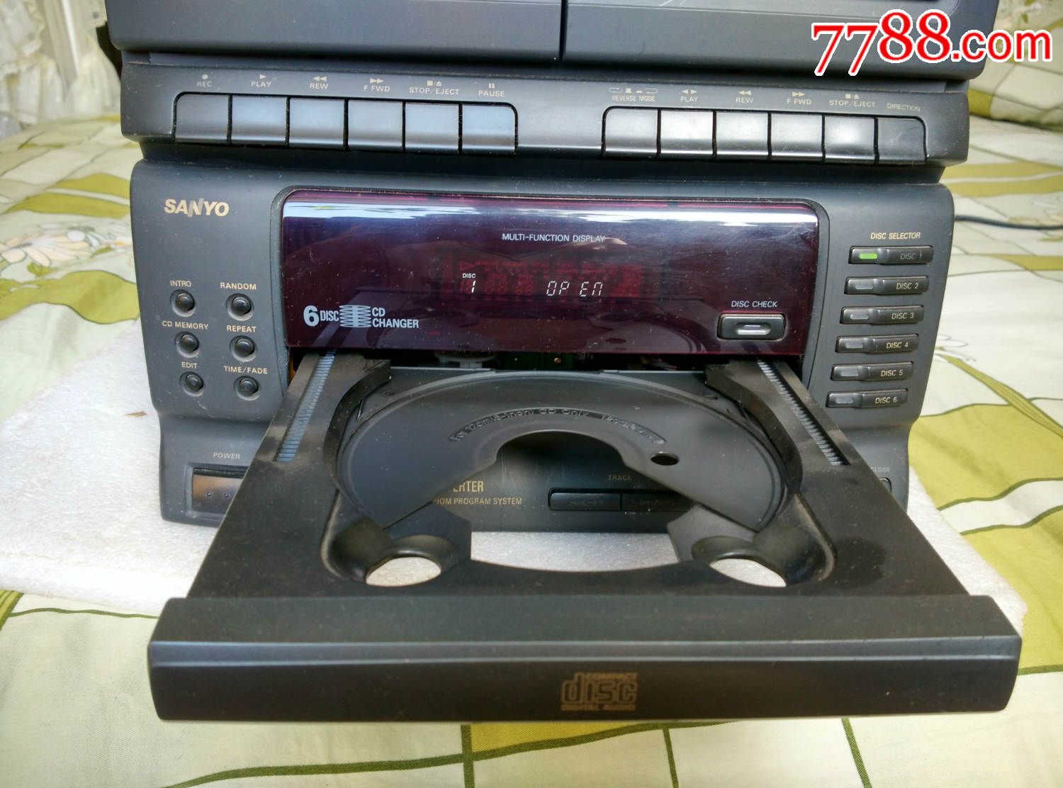 sanyo三洋dc-d12u组合音响主机