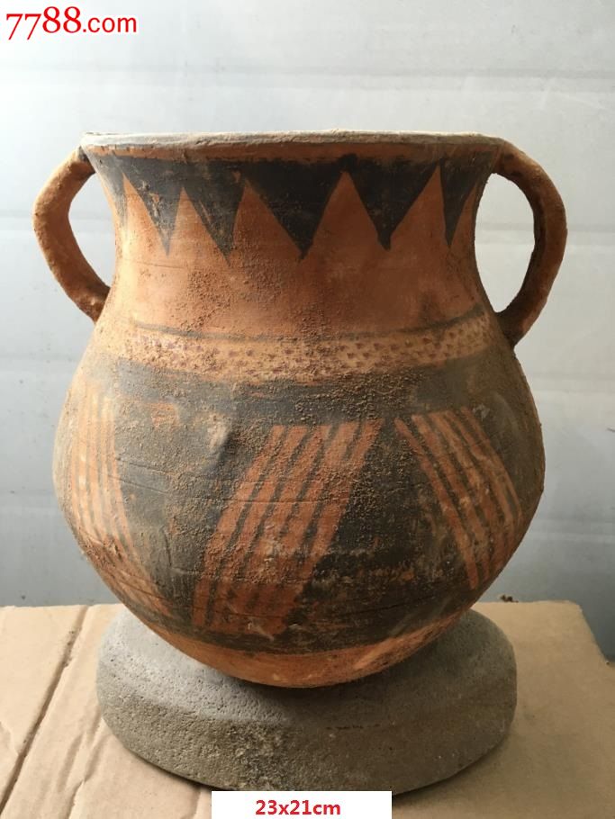 红山文化彩绘红陶