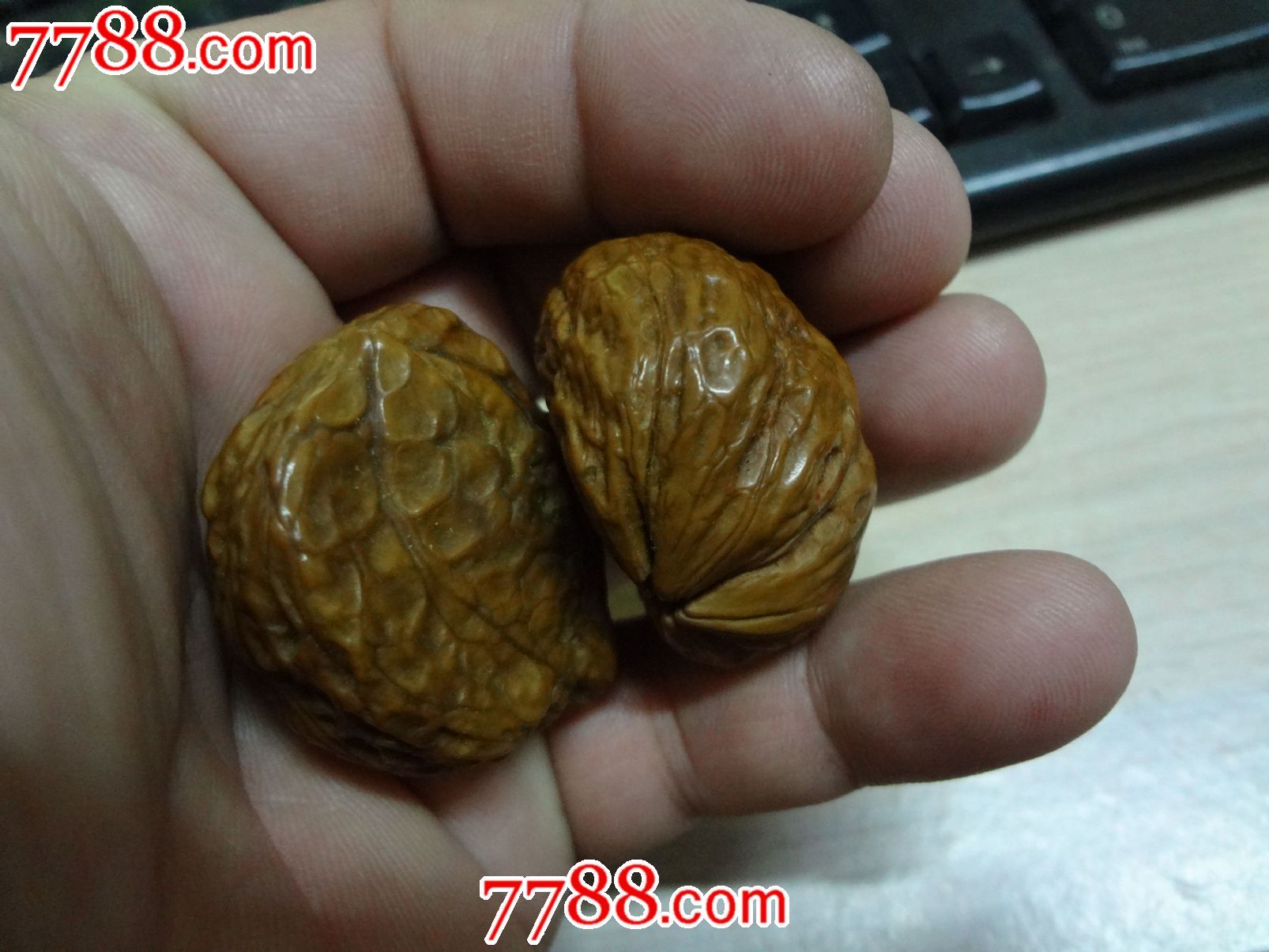 完整的畸形老核桃一对