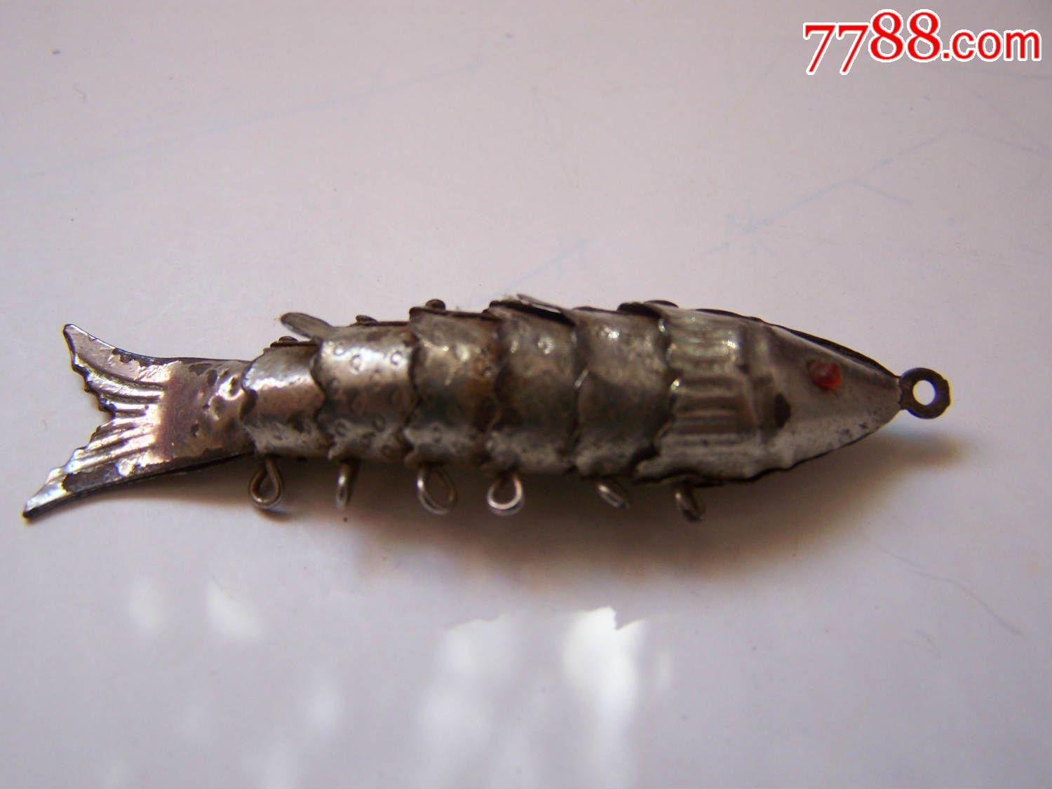铁皮玩具鱼,点图可放大