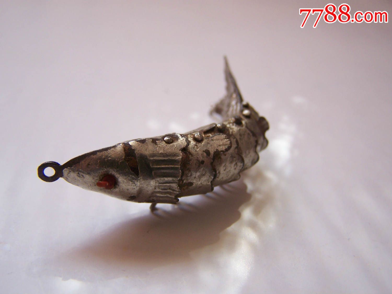 铁皮玩具鱼,点图可放大