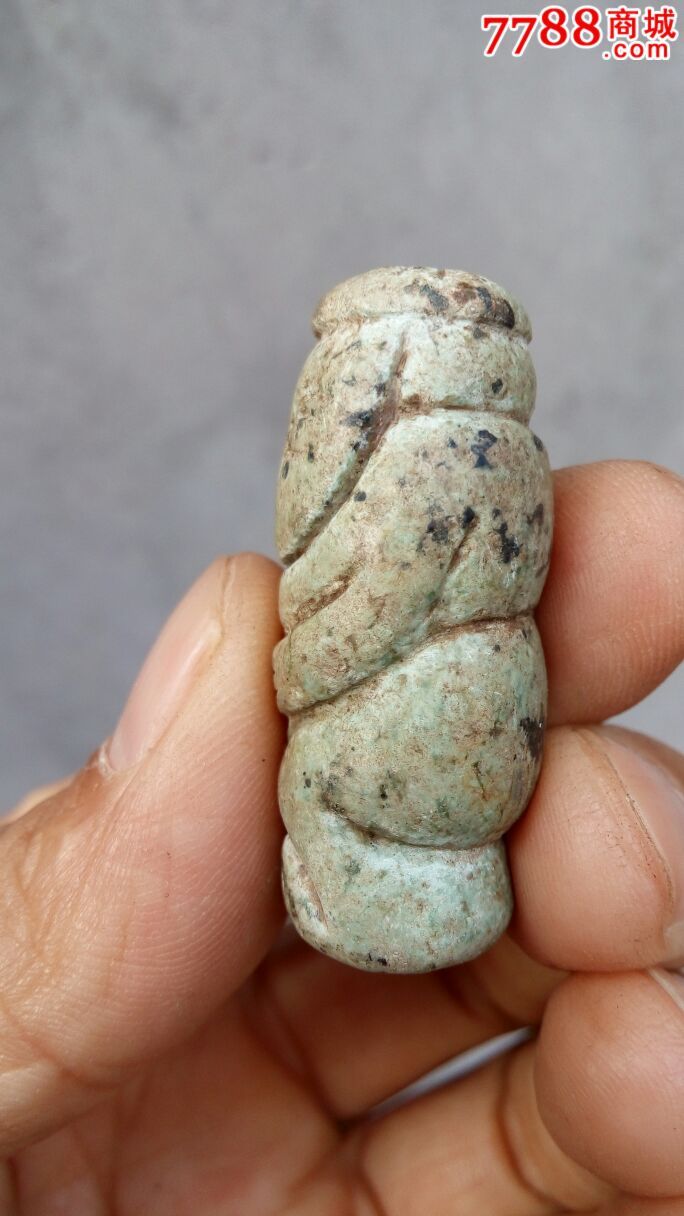 出土绿松石翁仲