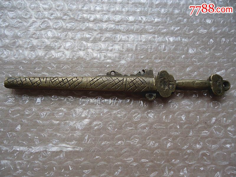 民国"辟邪"铜双剑_第2张_7788收藏__中国收藏热线