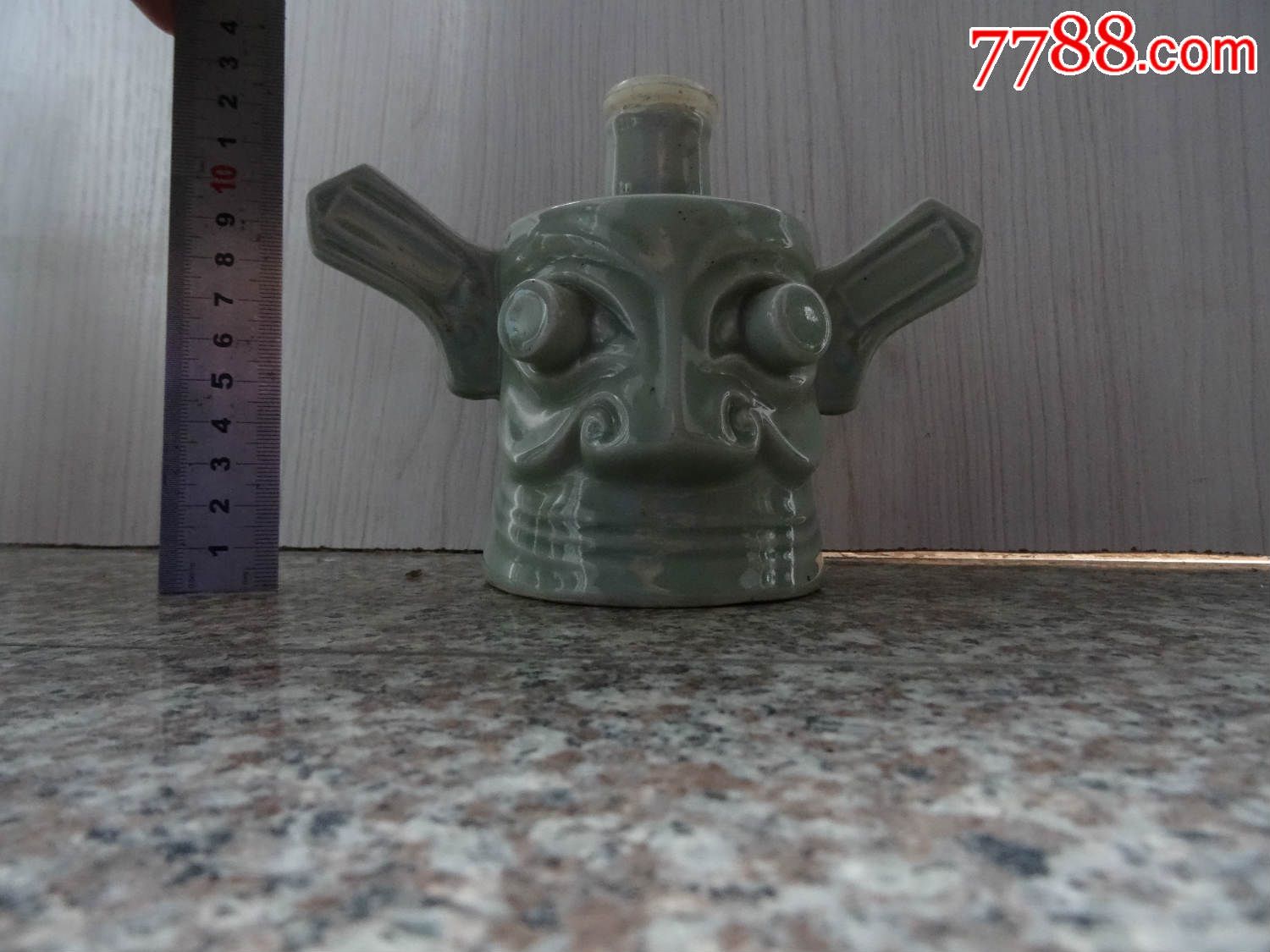 三星堆古酒瓷瓶(250ml的绝对稀少)