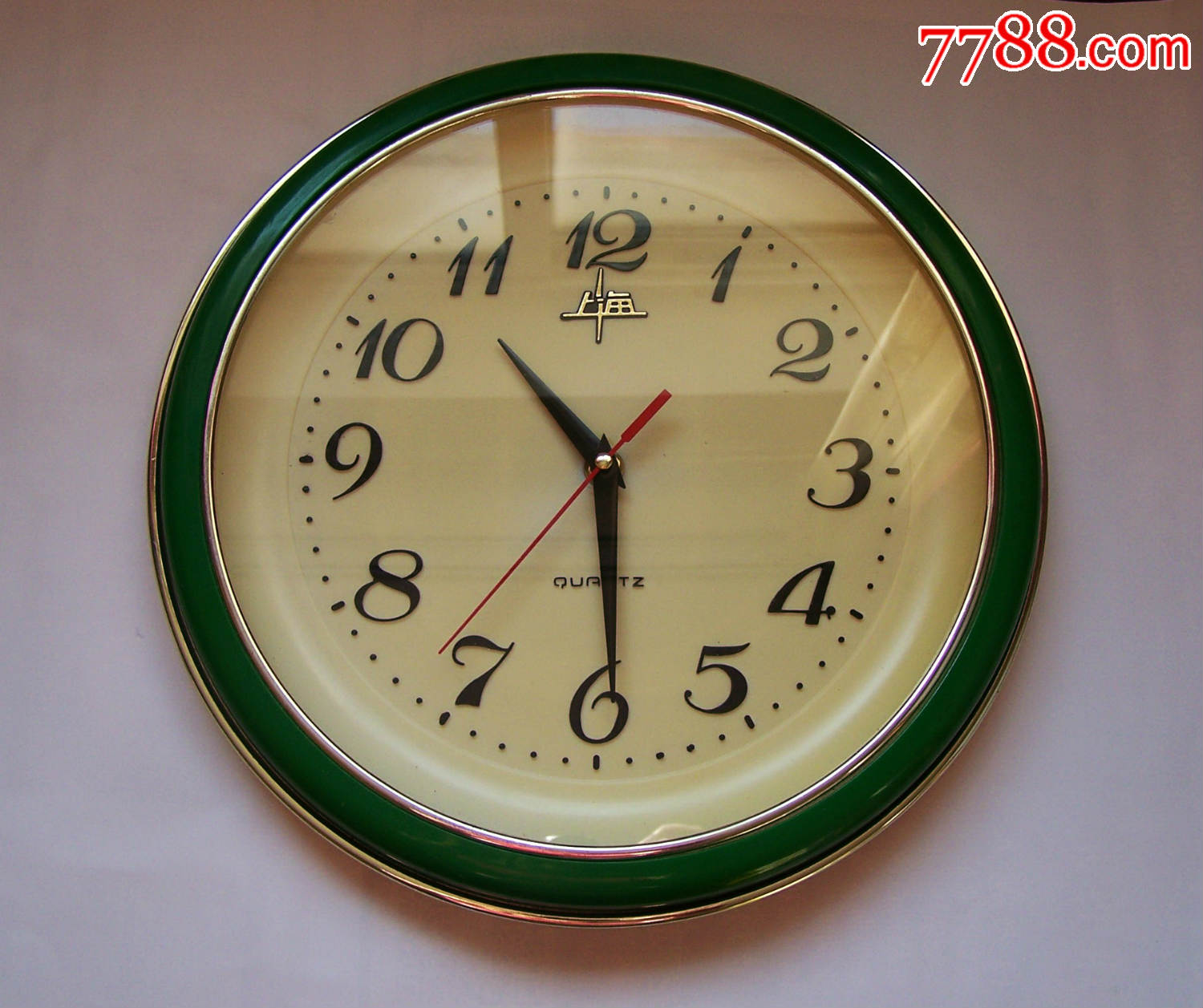 精品上海(带上海标,实在少见)老挂钟,走时,保存很新,完好点图可放大