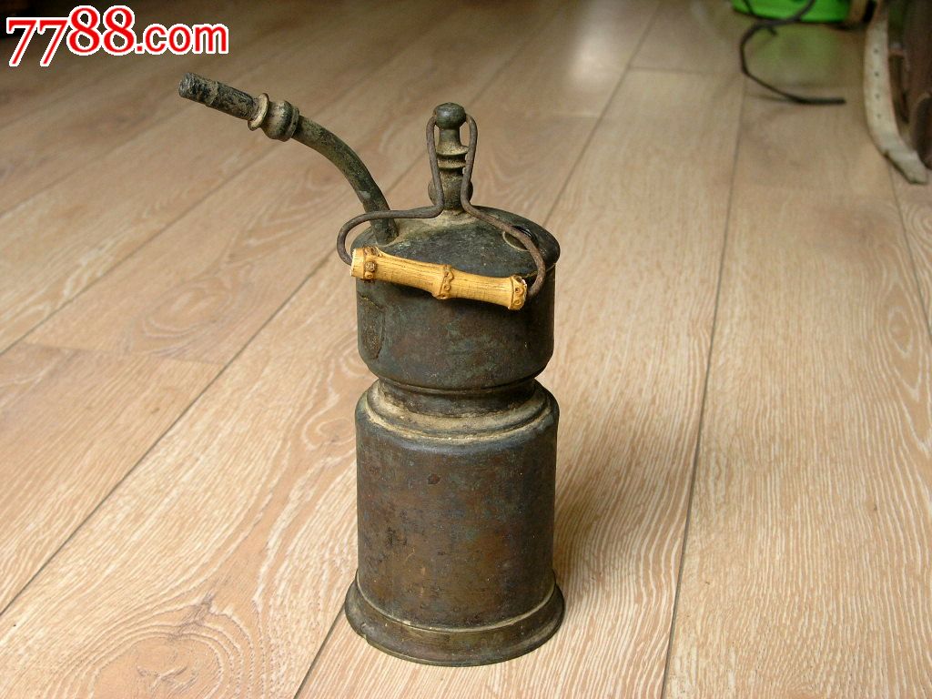 珍贵的民国早期蒙自利和祥老字号出品老铜煤石灯电石嘎斯灯1701