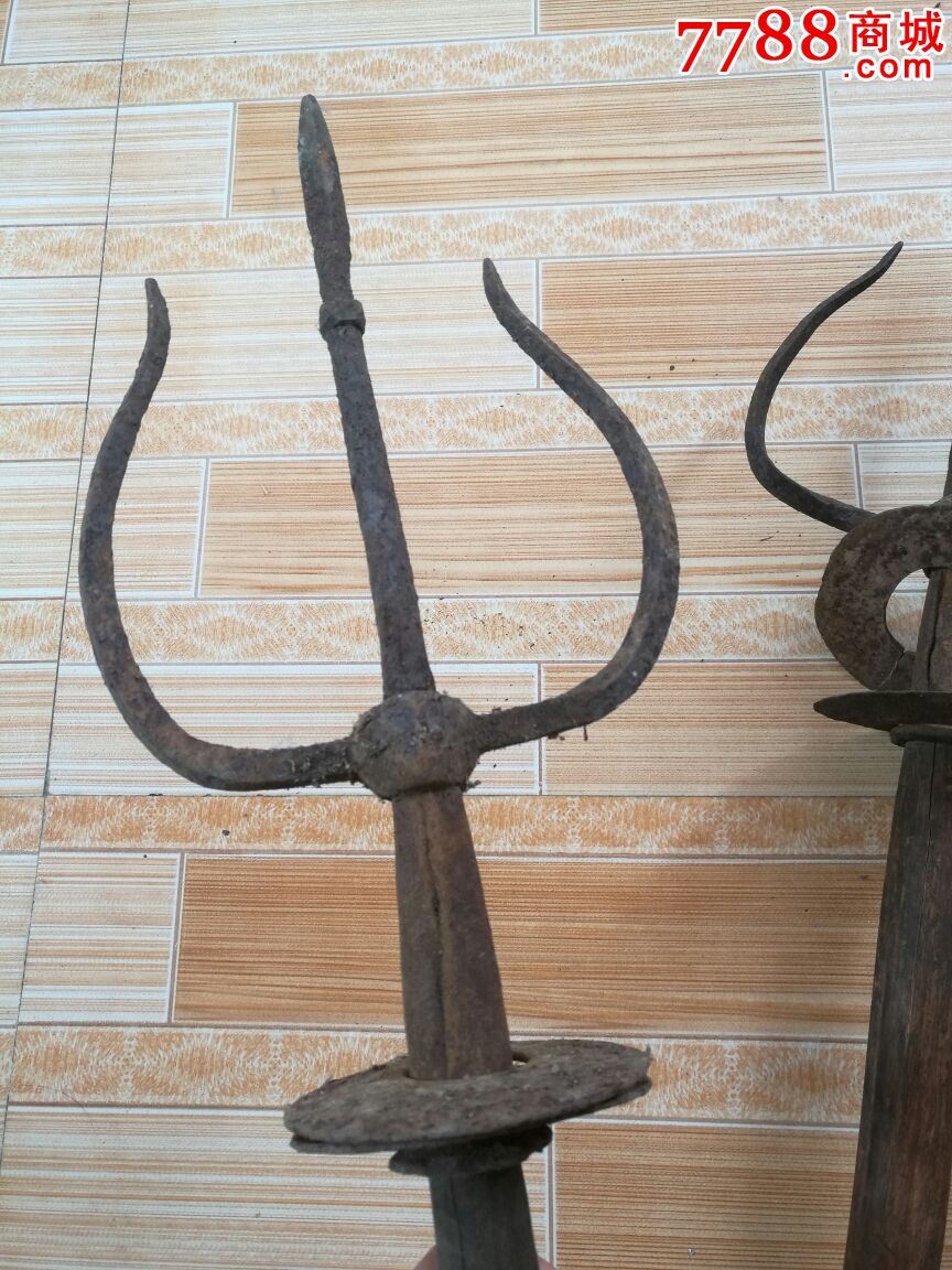 两只牛角叉