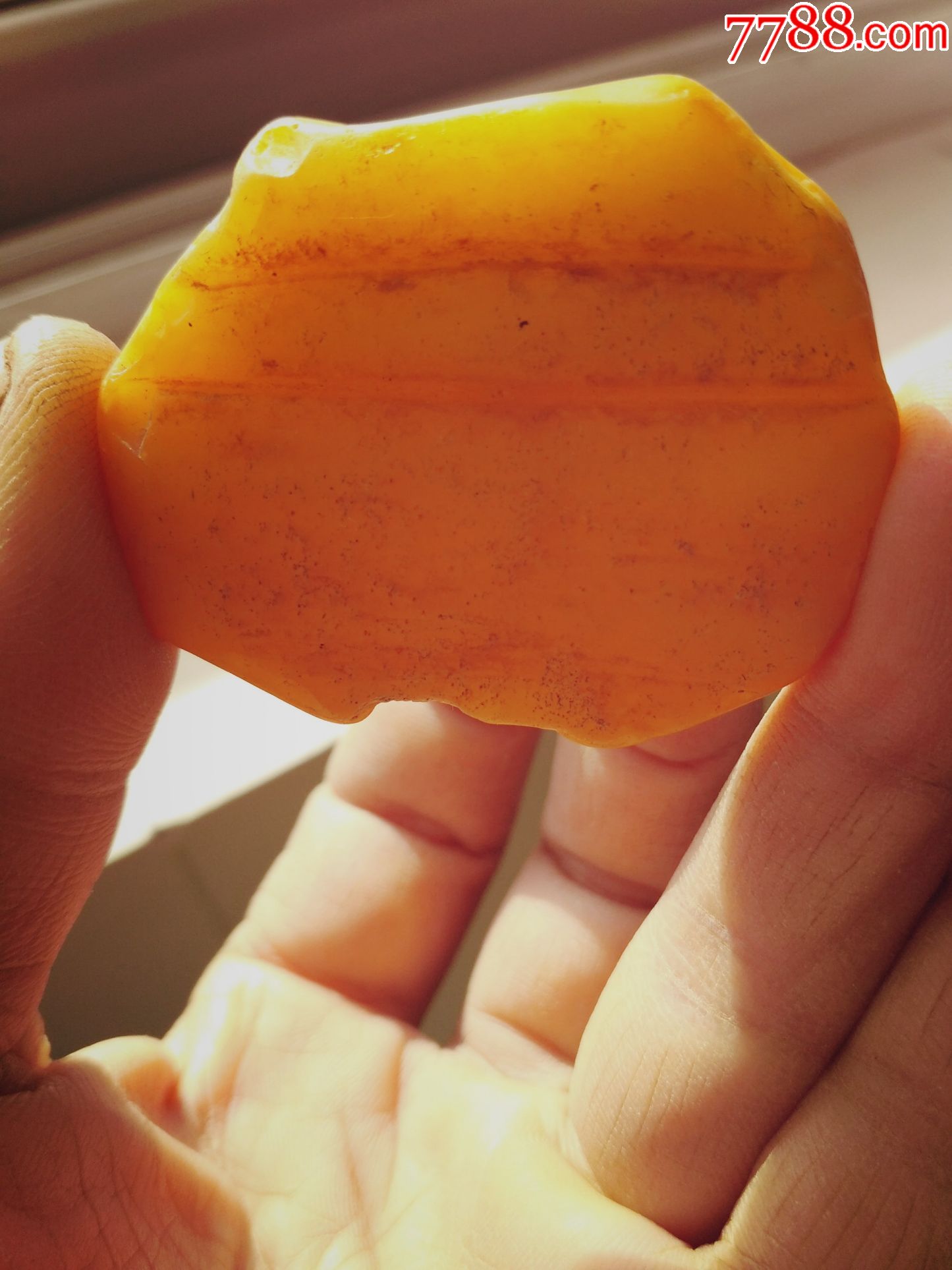 精品黄蜡石鸡油黄