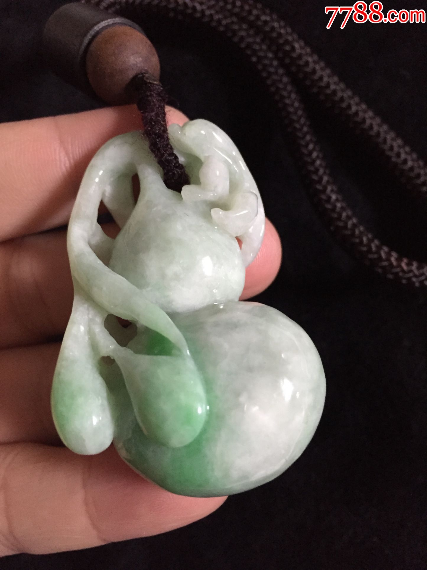 翡翠葫芦手把件