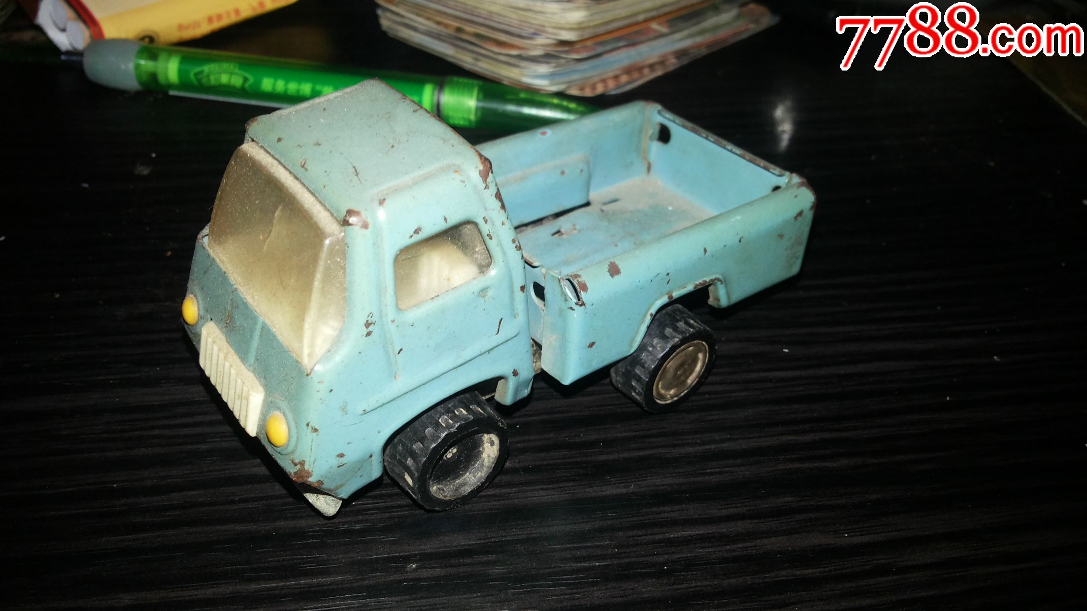 早期的小铁皮车