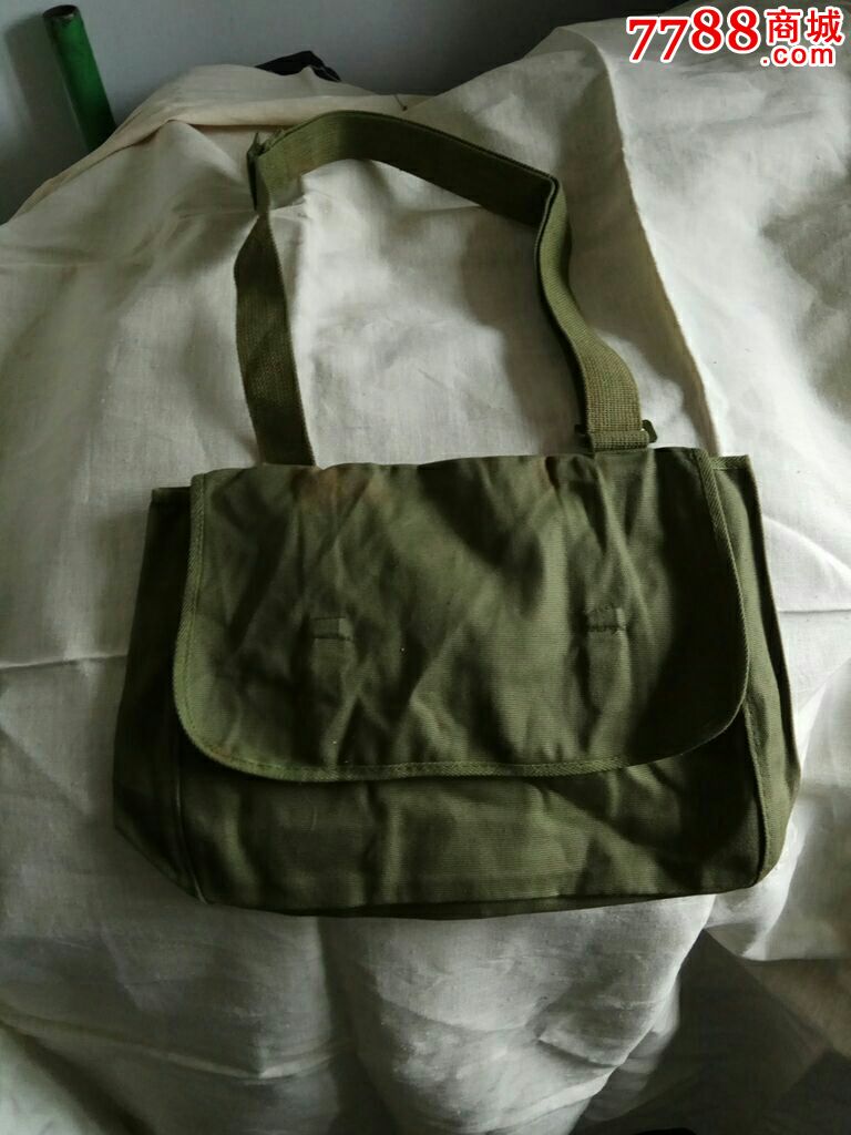 中国人民解放军*用背包---库存品_第1张_7788收藏__中国收藏热线